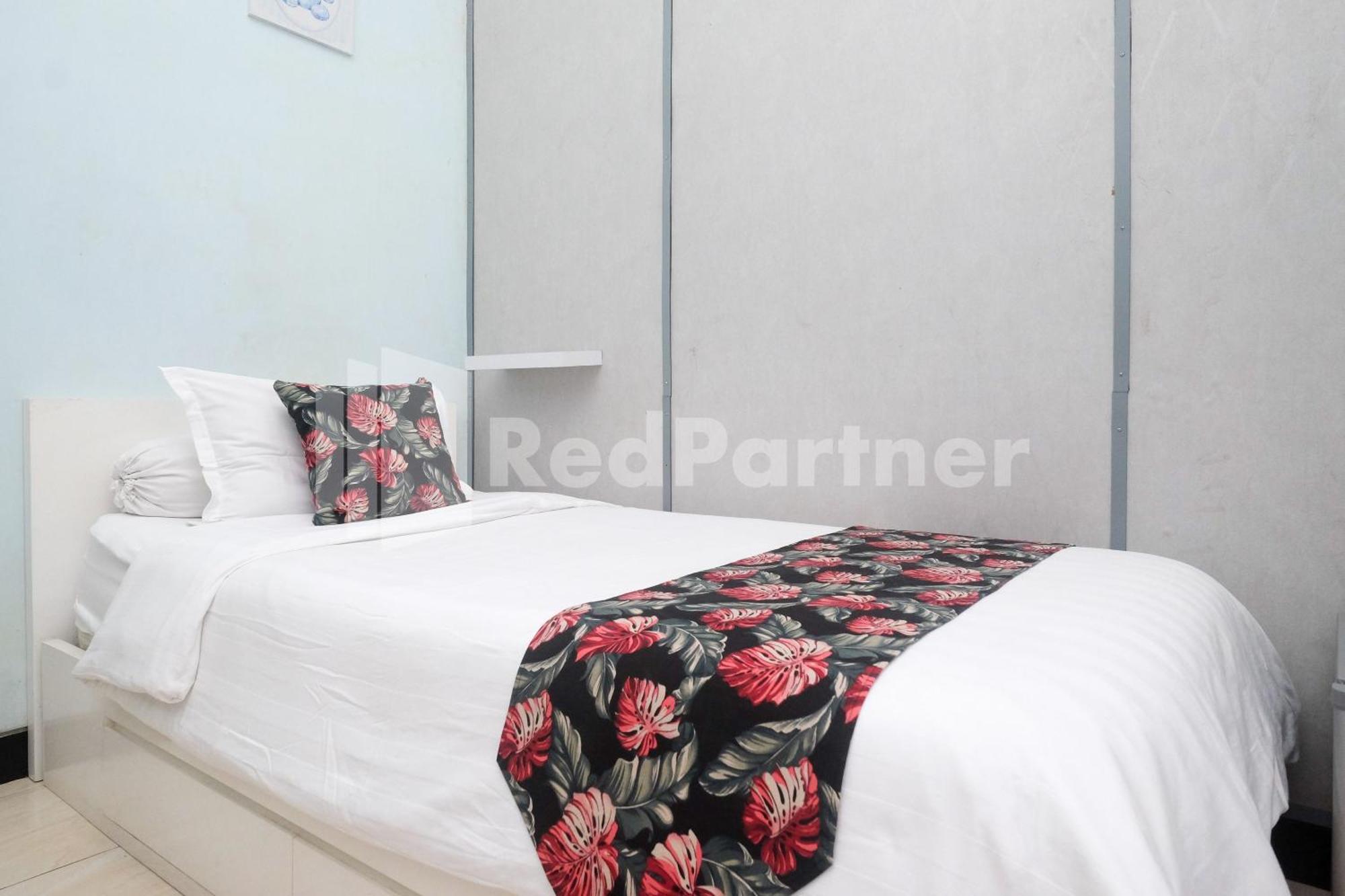 Just 11 Boutique Syariah Mitra Reddoorz Near Ugm Yogyakarta Hotell Kejayan Eksteriør bilde