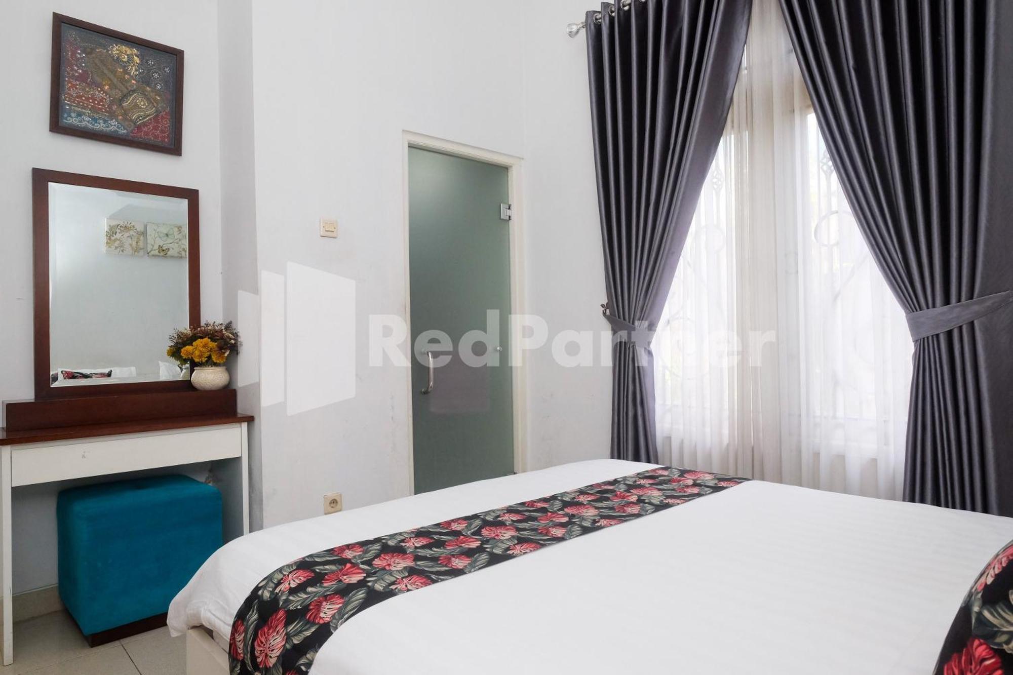 Just 11 Boutique Syariah Mitra Reddoorz Near Ugm Yogyakarta Hotell Kejayan Eksteriør bilde